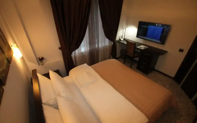 TVST Apartments Bolshoy Kondratievskiy 6