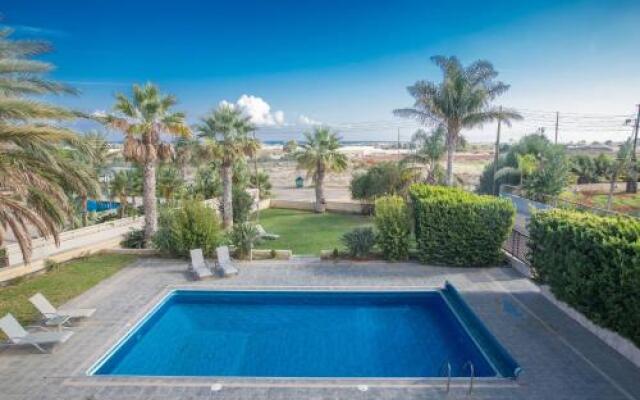 Villa Joy