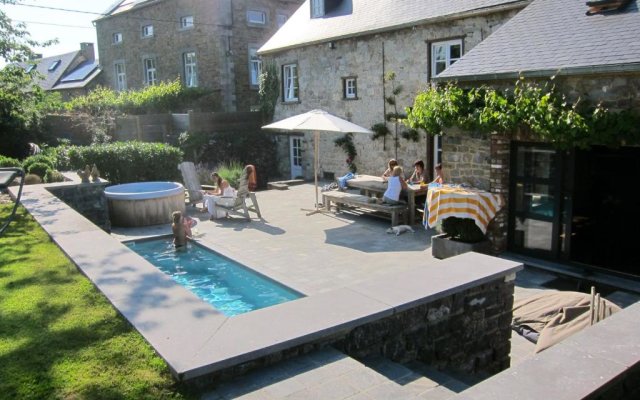 Maison de Charme avec Piscine & Jaccuzzi ( 14 rue haute Crupet )