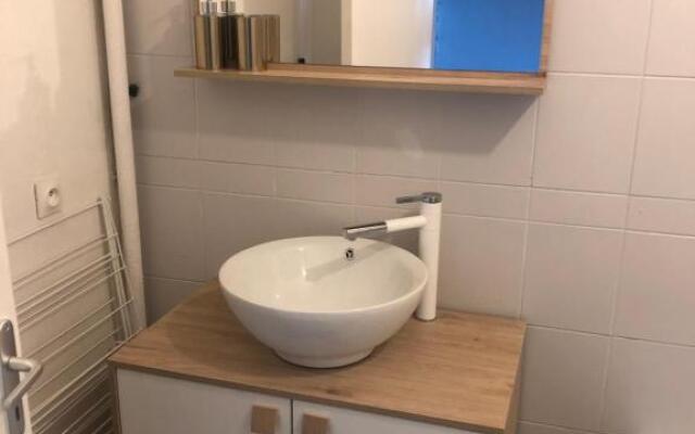 Beau Studio De 30 M2 Avec Vue Mer