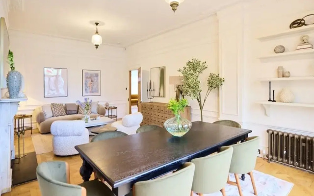 The Rosebery Retreat - Inviting 4bdr With Garden