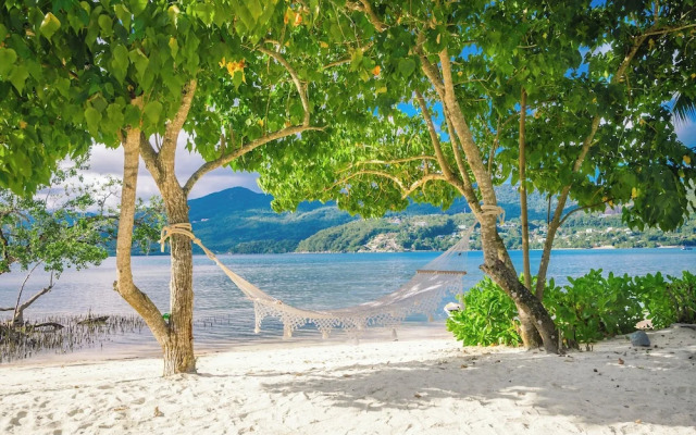 Pineapple Beach Villas