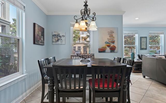 Champagne And Roses Fr 218 Tahitian Way