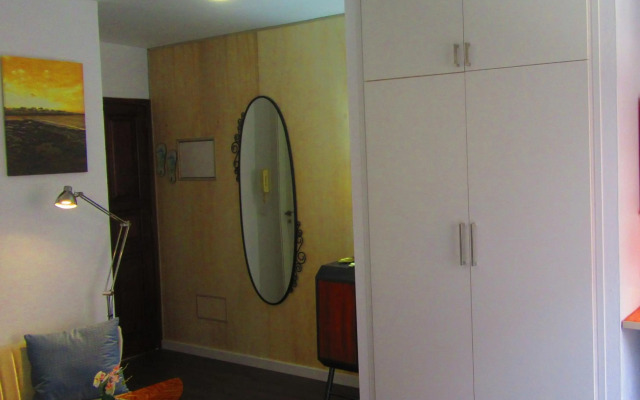 Estudio con encanto en la playa (aptos.salinetas)