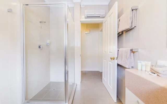 Best Western Melbourne's Princes Park Motor Inn
