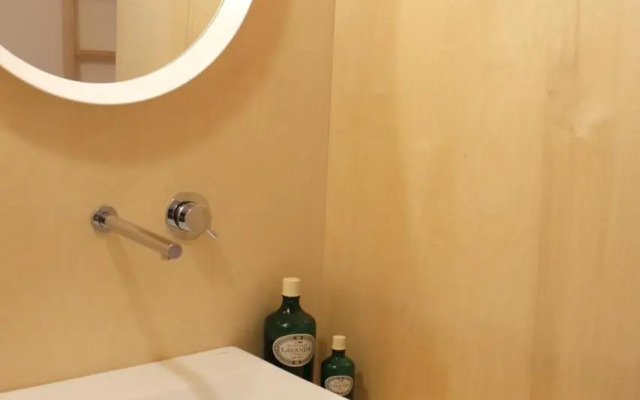 Porto Serralves Designing Apartment