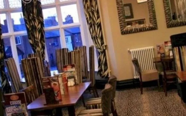 Dukeries Lodge Hotel
