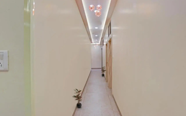 Collection O 80650 Hotel Kiwi International