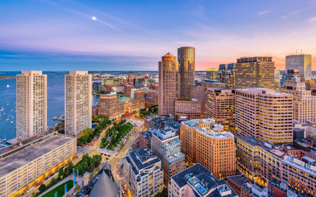 Cambria Hotel Boston Downtown - Seaport