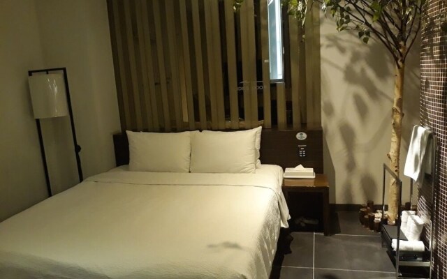Lexy Hotel