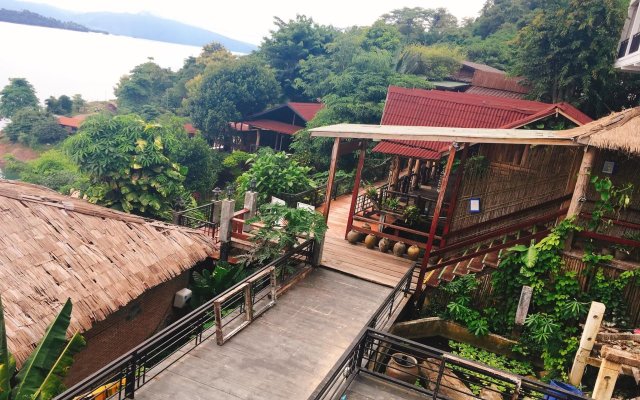 Long Ngum View Resort