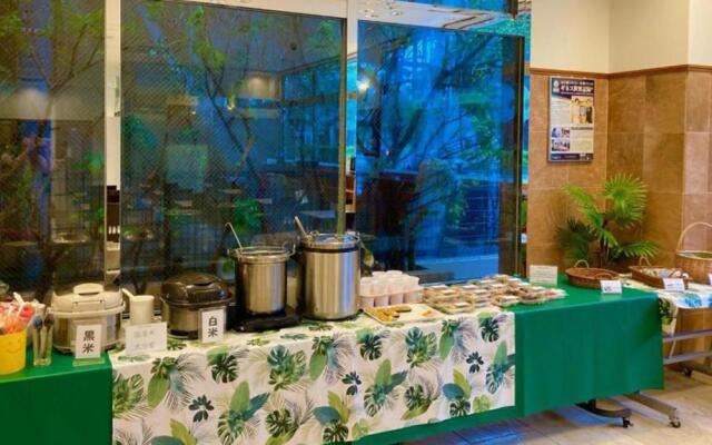 Toyoko Inn Okinawa Naha Shintoshin Omoromachi