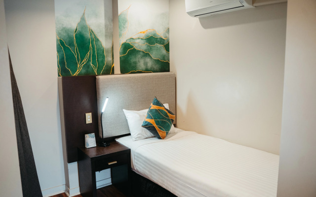 Auckland City Hotel