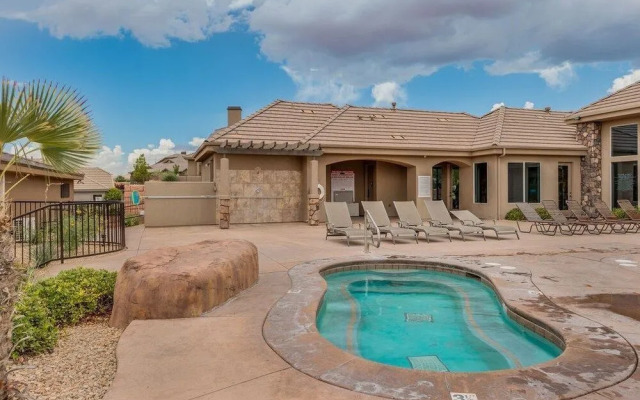 Red Canyon Retreat