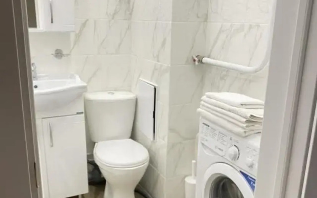 Апартаменты на улице Короленко 1