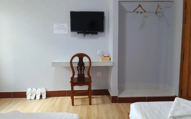 KampongBay Makeng II Guesthouse