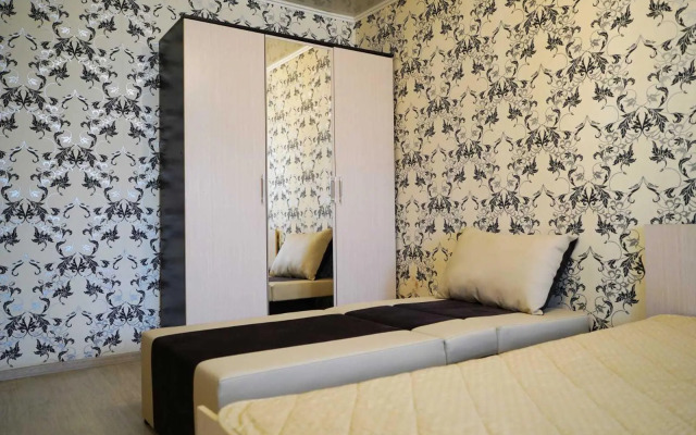 Апартаменты на улице Западносибирская 22к1