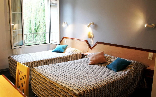 Logis Le Cheval Blanc et Clovis