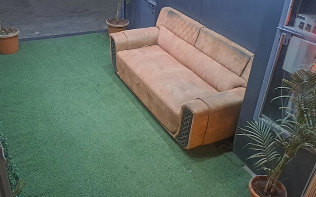 Hotel Tan Square Inn Lodge