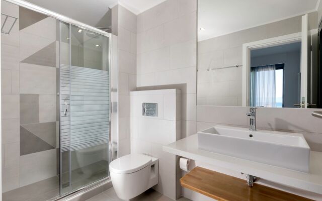 Lindos Hill Villas