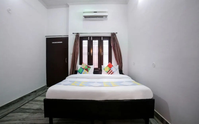 OYO Home 22635 Modern Villa 3BHK