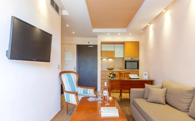Oasis Hotel Apartments