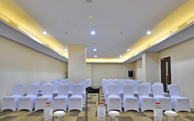 Whiz Prime Hotel Basuki Rahmat Malang