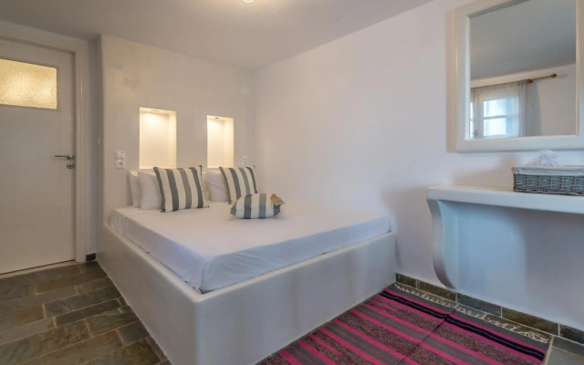 Eiriana Luxury Suites