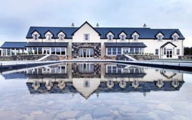 Westport Country Lodge Hotel