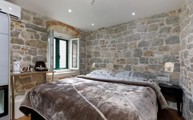 Luxury Authentic Studio Split Old-Town