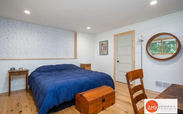 Beautiful Custom Lake House