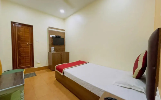 Goroomgo Mahabir inn Siliguri