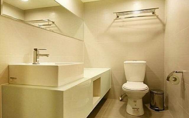 Skyroom 2