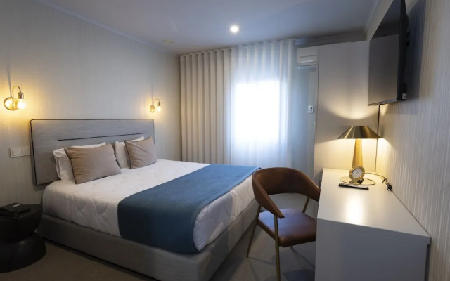 Hotel América
