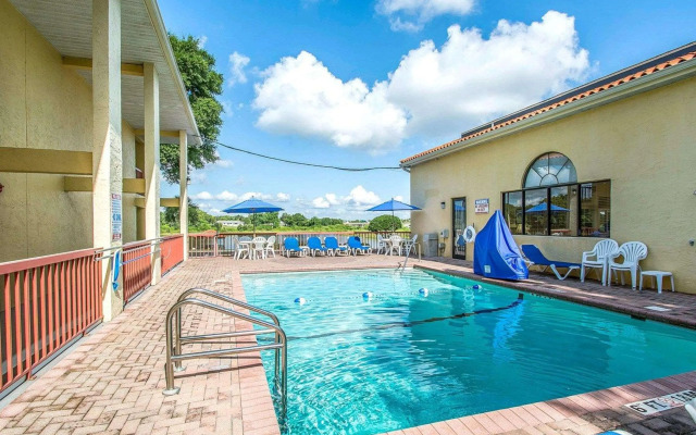 Quality Inn & Suites Mt Dora North