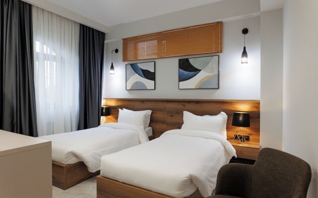 Boutique Hotel 28