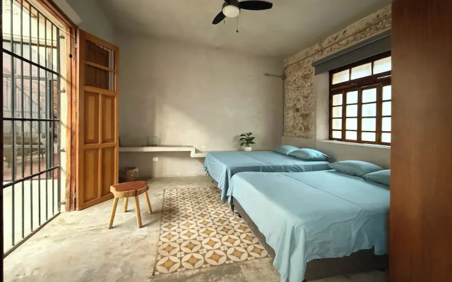 Casa con Piscina Nido Rosa