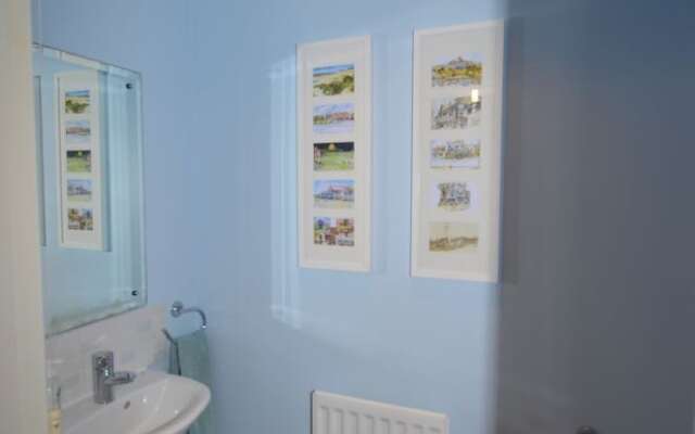 Saltmarsh Cottage
