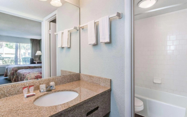 Knights Inn Plant City