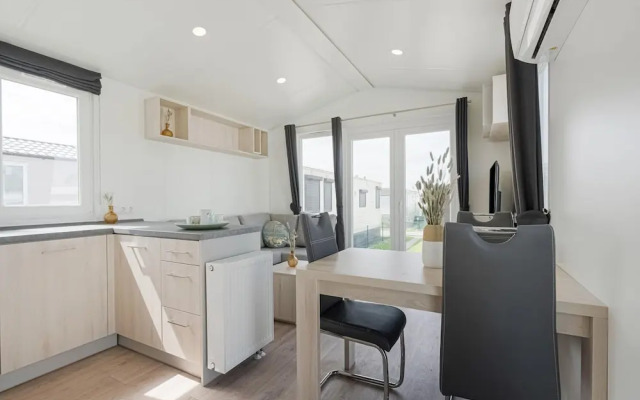 Modern Mobile Home in Middelkerke With Garden