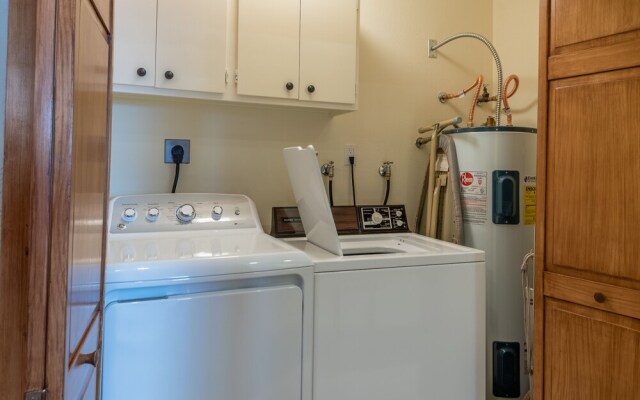 Sunburst Condominiums 2726 By Redawning