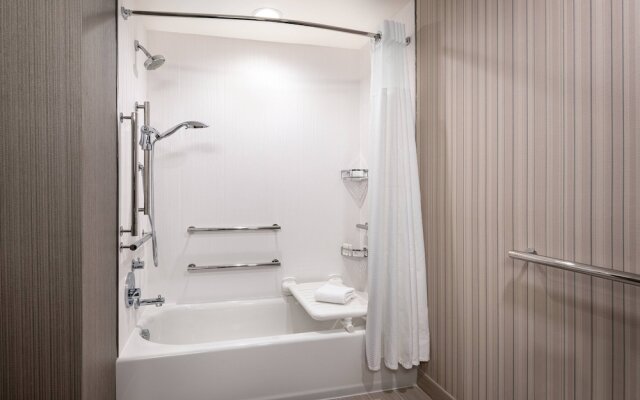 Courtyard Petaluma Sonoma County