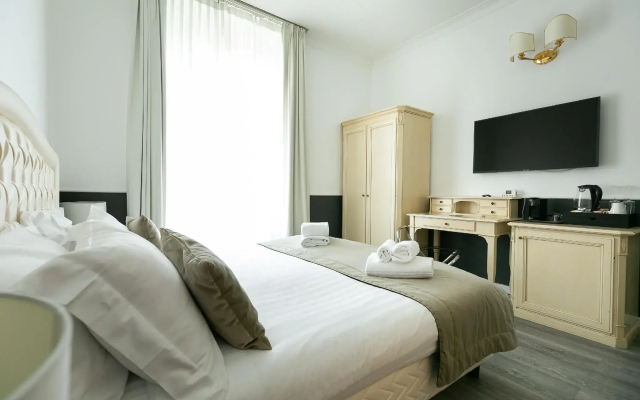 Capitolium Rooms