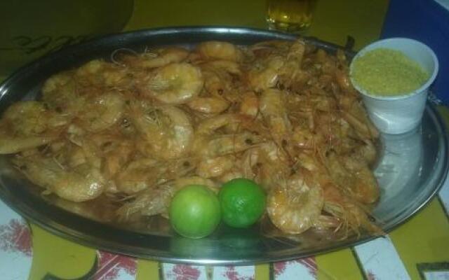 Pousada familiar 100