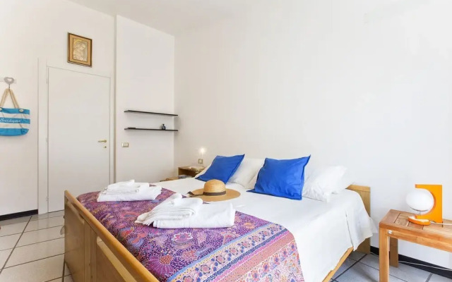 Alghero, Lighthouse Penthouse with sea view and beach front