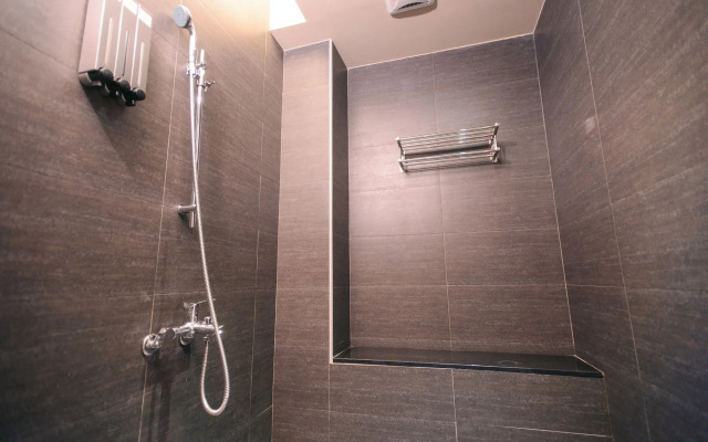 Kiwi Express Hotel - Taichung Station Branch II