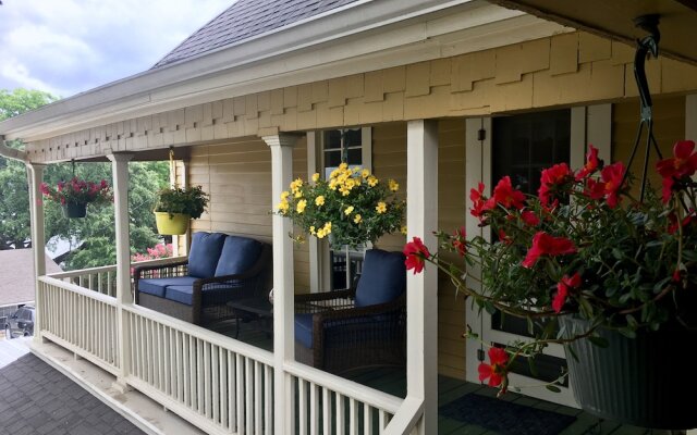 Captain's House on The Lake