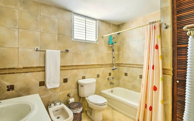 Fajardo Townhouse w/ Private Pool & Ocean View