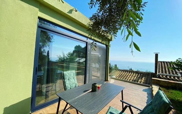 Private Sea view house Belonika