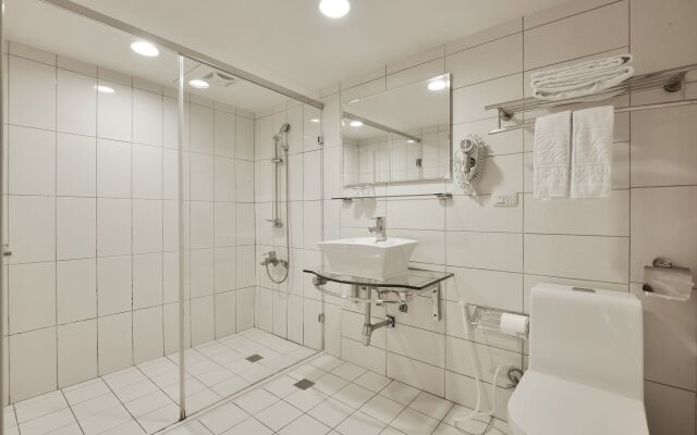 Taichung Saint Hotel